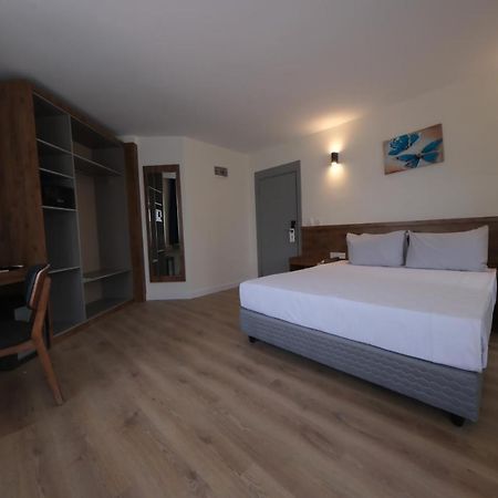 Premier Inn City Antalya Exterior photo